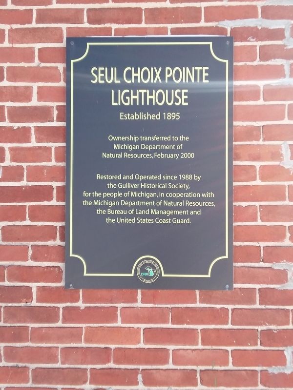 Seul Choix Point Lighthouse Marker image. Click for full size.
