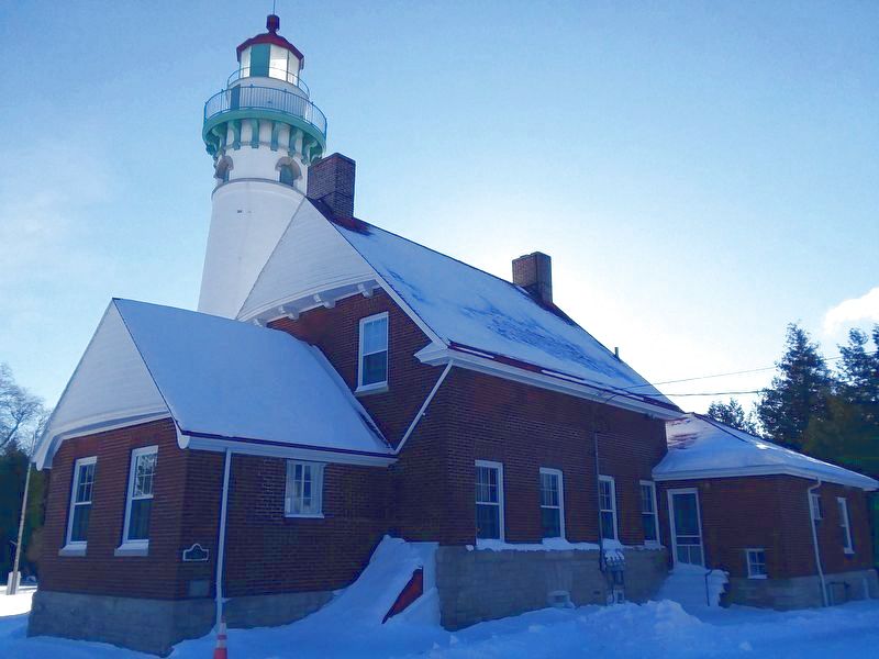 Seul Choix Point Lighthouse Marker image. Click for full size.