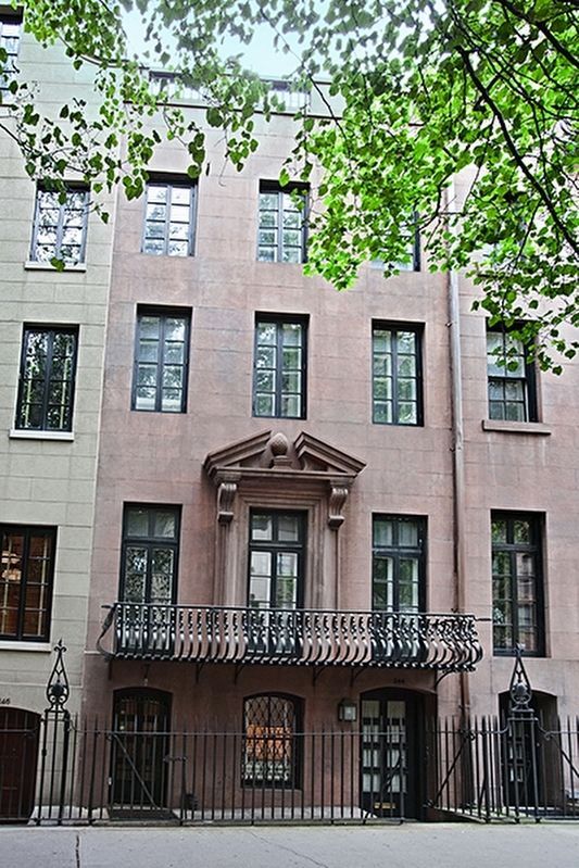 Katharine Hepburn's townhouse. Click for full size. Katharine Hepburn's townhouse image. Click for full size.