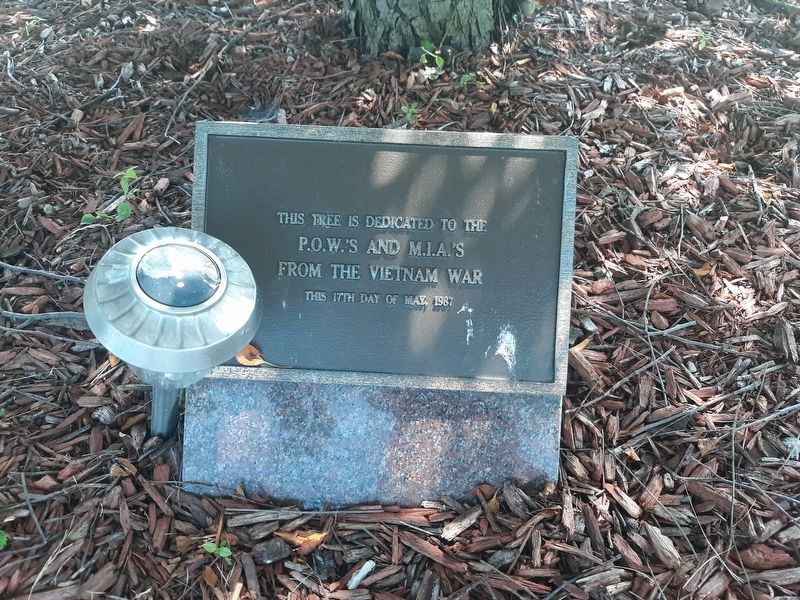 Vietnam POW's & MIA Memorial Tree Marker. Click for full size. Vietnam POW's & MIA Memorial Tree Marker image. Click for full size.