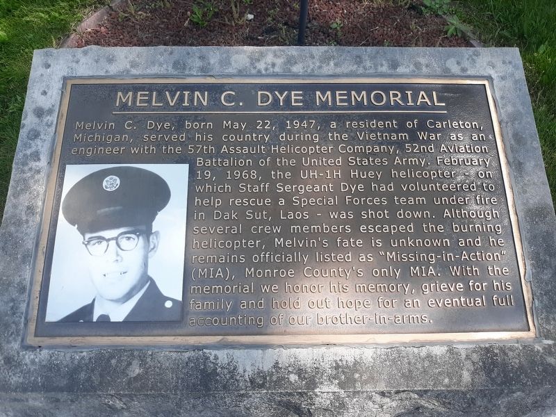 Melvin C. Dye Memorial image. Click for full size.