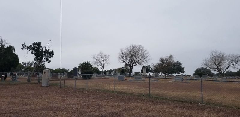 Captain Amon B. King and His Men Marker and the cemetery, behind the marker image. Click for full size.