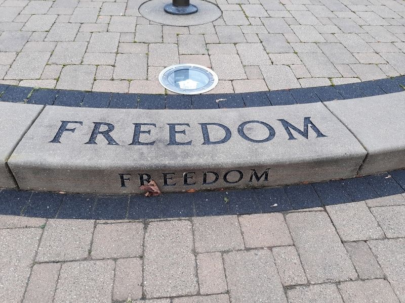 Jonesville Veterans Memorial image. Click for full size.
