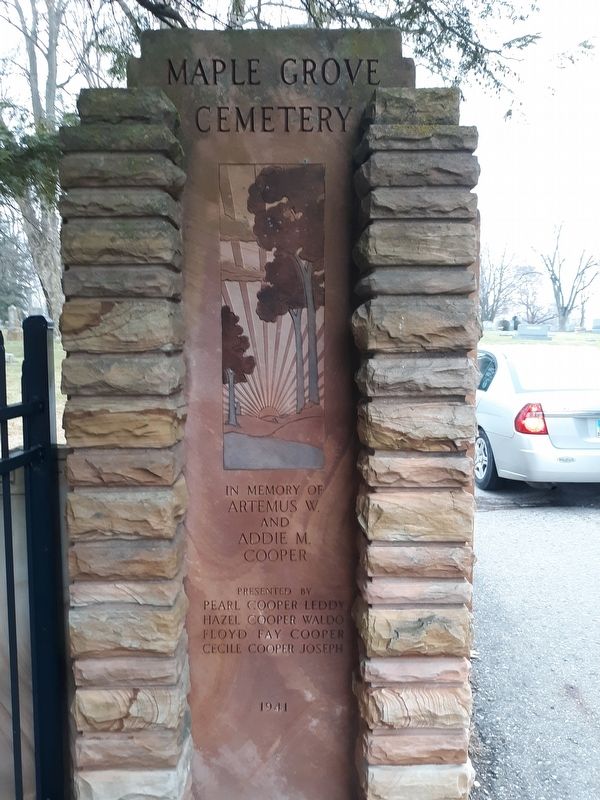 Maple Grove Cemetery Veterans Memorial Bench Marker image. Click for full size.