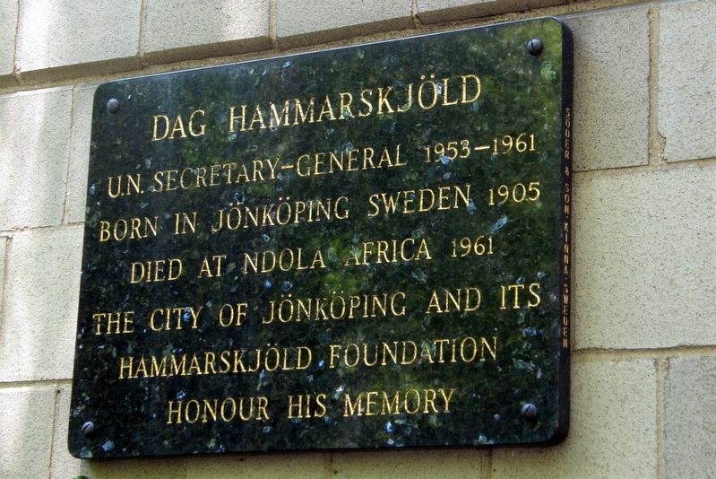 Dag Hammarskjld plaque image. Click for full size.