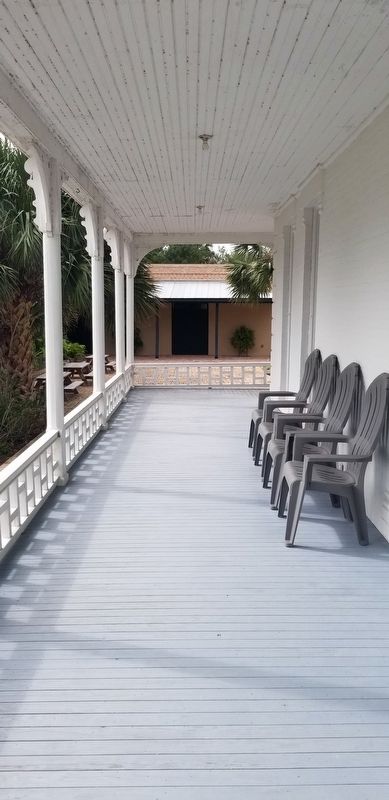 The front porch of the Rabb Plantation. Click for full size. The front porch of the Rabb Plantation image. Click for full size.