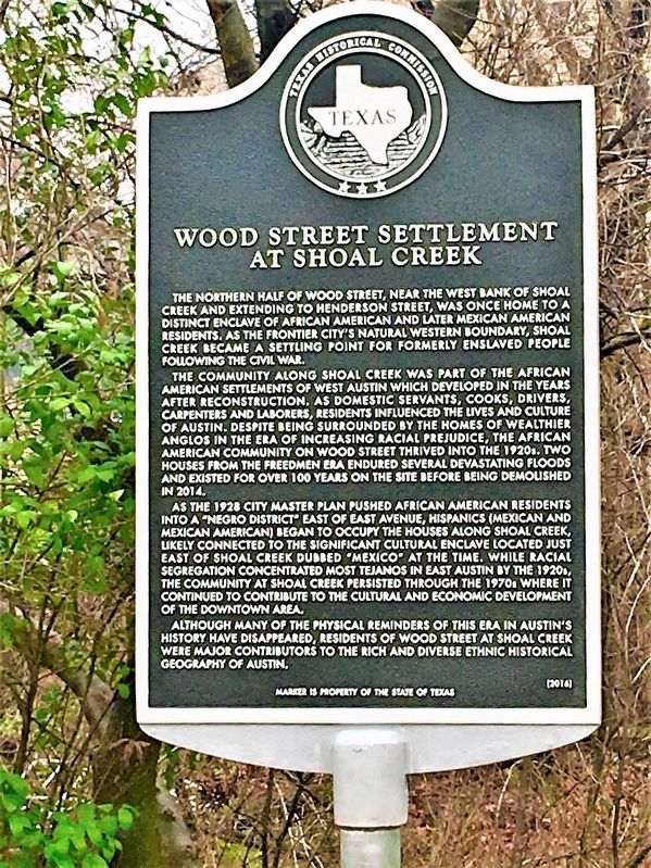 Wood Street Settlement at Shoal Creek Marker - Old Location image. Click for full size.