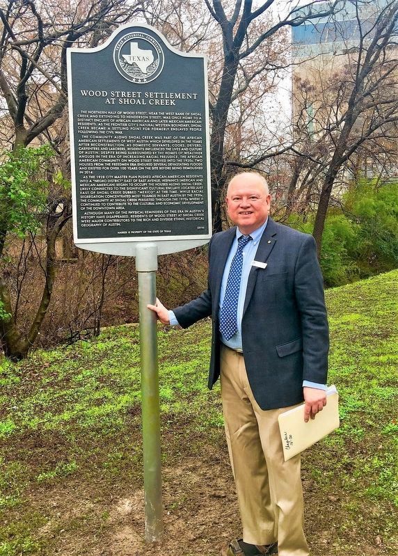Wood Street Settlement at Shoal Creek Marker - Old Location image. Click for full size.