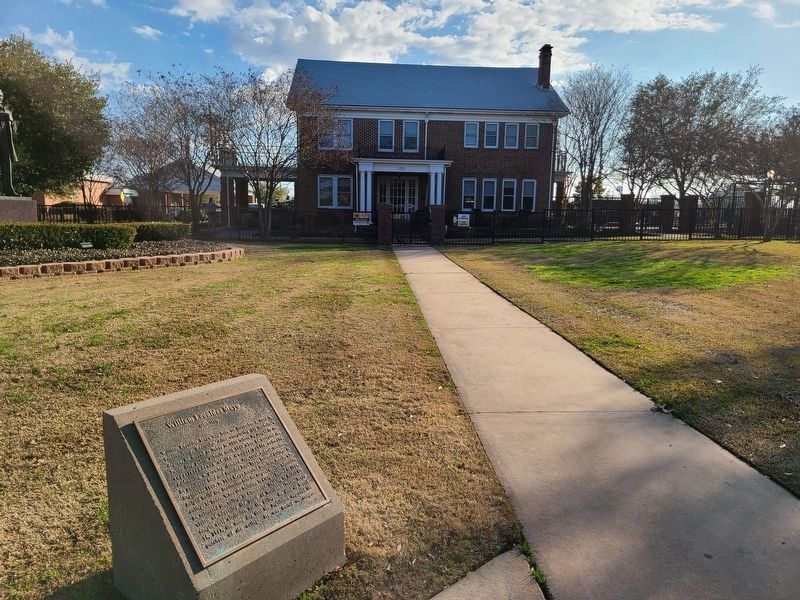 President’s House and Marker. Click for full size. President’s House and Marker image. Click for full size.