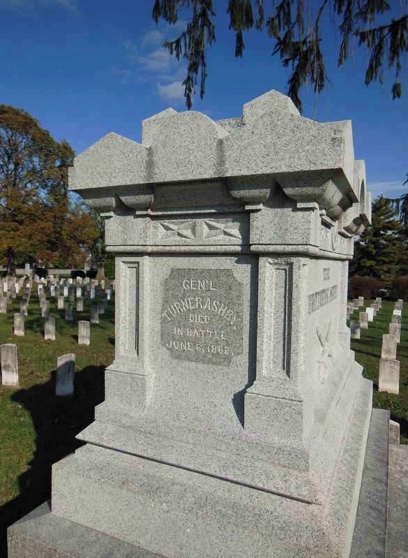 Gen. Turner Ashby Grave. Click for full size. Gen. Turner Ashby Grave image. Click for full size.