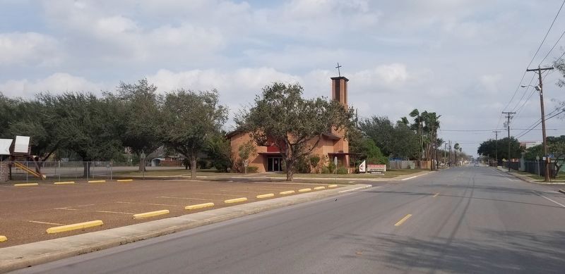 First United Methodist Church and Marker. Click for full size. First United Methodist Church and Marker image. Click for full size.