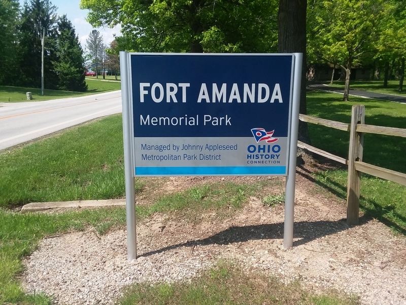 Fort Amanda Memorial Park entrance sign image. Click for full size.
