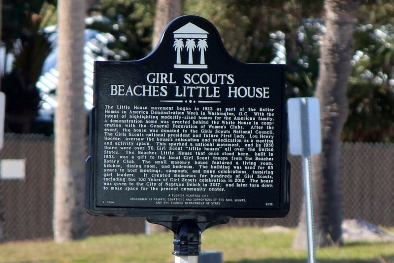 Girl Scouts Beaches Little House Marker image. Click for full size.
