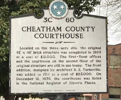 Cheatham County Courthouse Marker image. Click for full size.