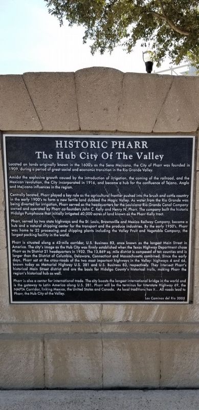 Historic Pharr Marker - English side image. Click for full size.