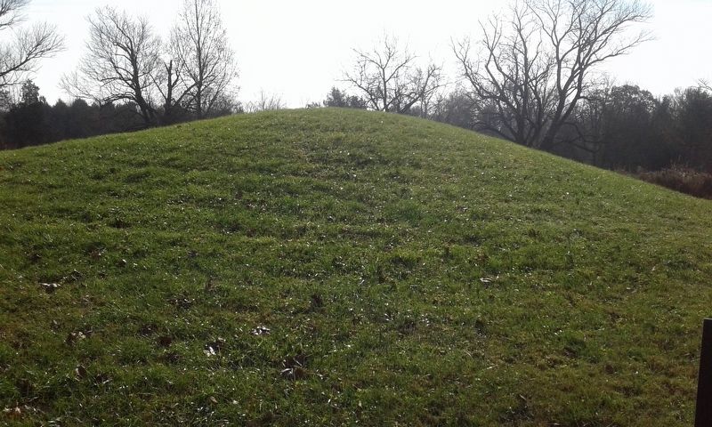 Burial Mound Marker image. Click for full size.