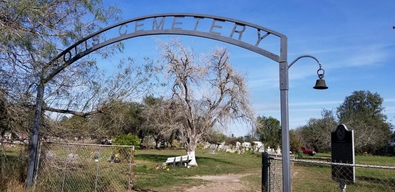 The entrance to the Solis Cemetery image. Click for full size.