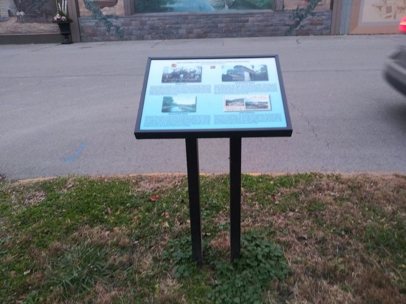 Floodwall Murals, 2000 Feet of History/2000 Feet of Art Marker image. Click for full size.