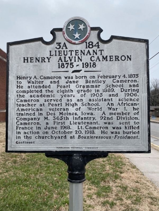Lieutenant Henry Alvin Cameron 1875-1918 side of the marker image. Click for full size.