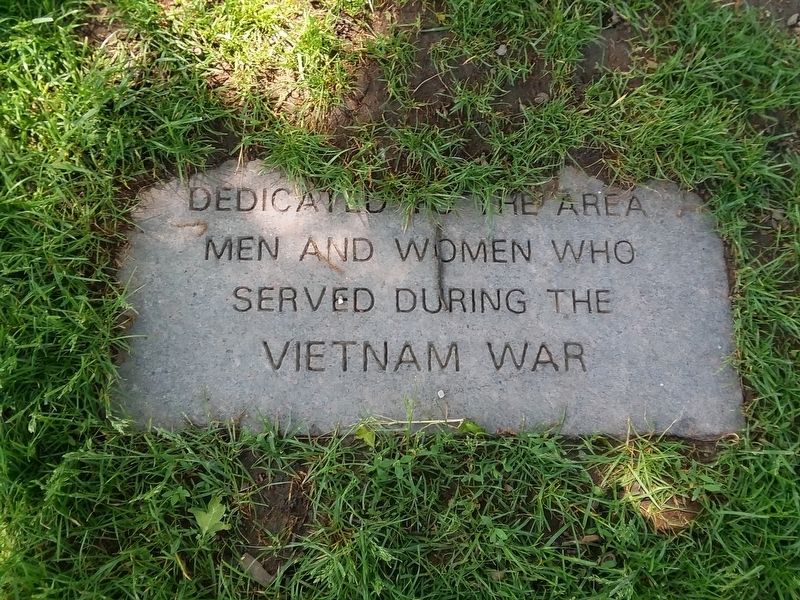 Vietnam War Memorial image. Click for full size.