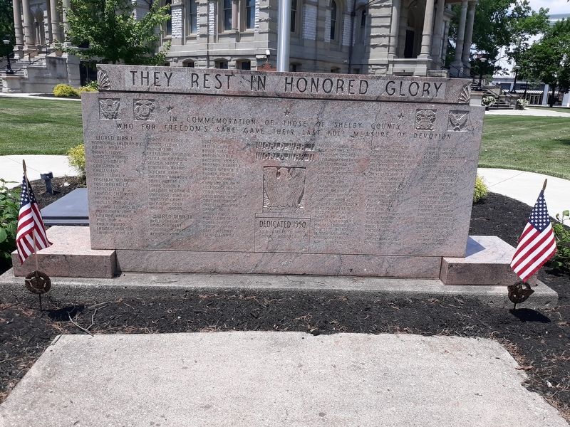 Shelby County World War I - World War II Memorial image. Click for full size.