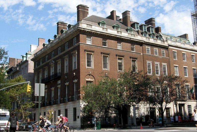 Spanish Institute. Click for full size. Spanish Institute image. Click for full size.