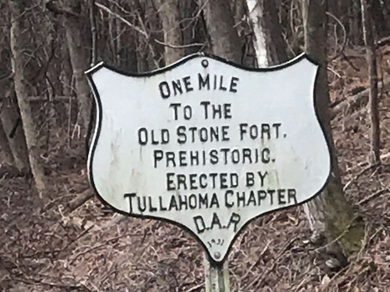 Secondary Old Stone Fort Marker image. Click for full size.