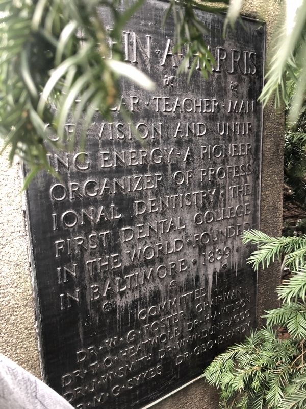 The plaque on the reverse of the bust. Click for full size. The plaque on the reverse of the bust image. Click for full size.