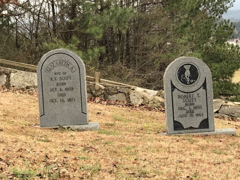 Gravesites of Robert Thomas and Elizabeth Scott, Sr. image. Click for full size.