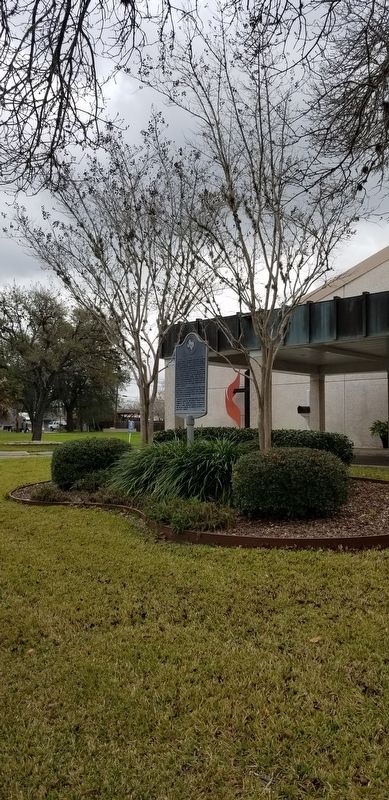 First Methodist Church of Yoakum and Marker. Click for full size. First Methodist Church of Yoakum and Marker image. Click for full size.