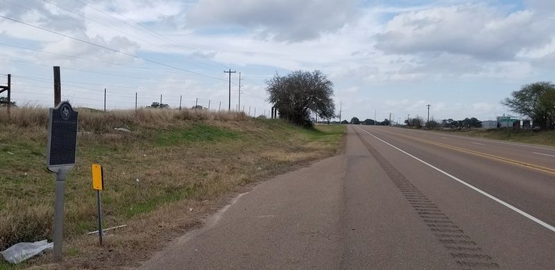 The view of the George Washington Davis Marker from the road image. Click for full size.