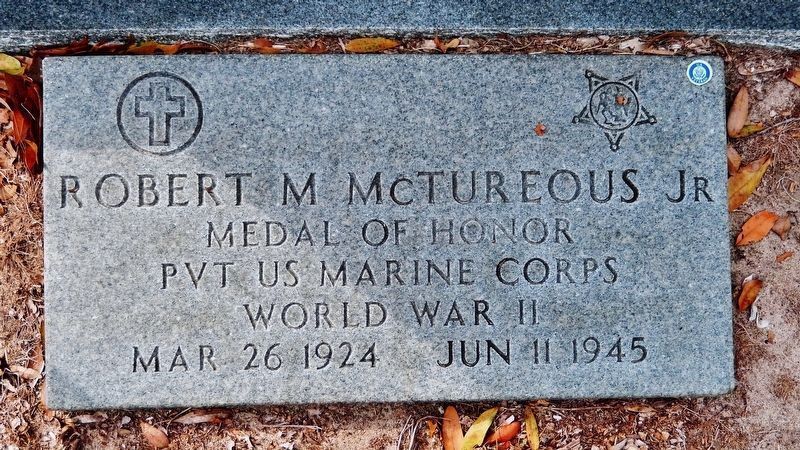 Robert M. McTureous, Jr. Headstone image. Click for full size.