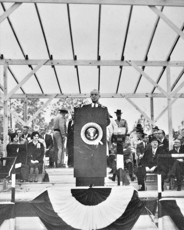 Marker detail: President Lyndon B. Johnson image. Click for full size.