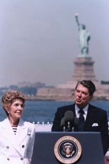 President Ronald Reagan and First Lady Nancy Reagan on Governors Island; July 4, 1986. Click for full size. President Ronald Reagan and First Lady Nancy Reagan on Governors Island; July 4, 1986 image. Click for full size.