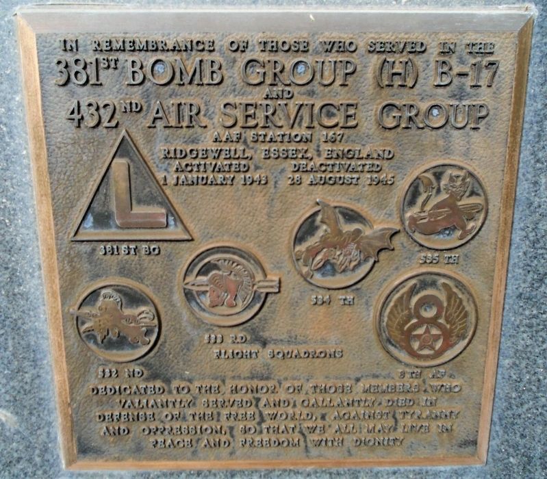 381<sup>st</sup> Bomb Group (H) B-17 and 432<sup>nd</sup> Air Service Group Marker image. Click for full size.