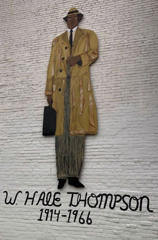 The mural of W. Hale Thompson on the building to the immediate right of the marker image. Click for full size.