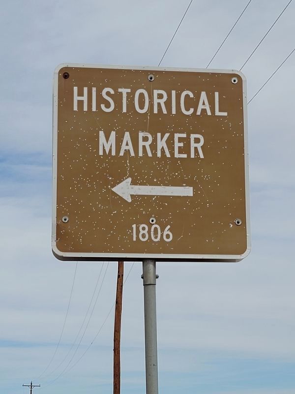 A sign pointing to the previous location of the First Oil Well in Hockley County Marker image. Click for full size.