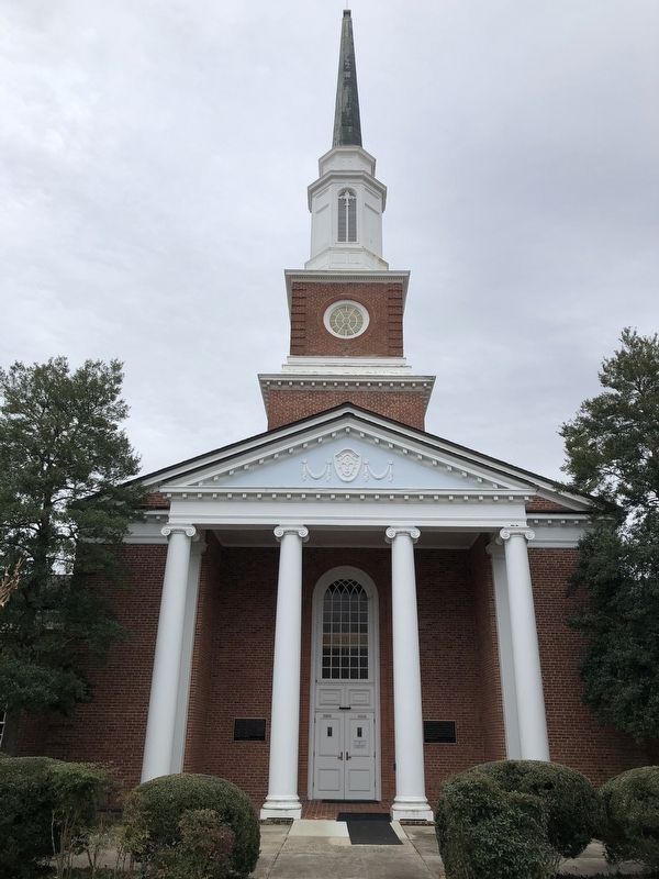 Williamsburg United Methodist Church image. Click for full size.
