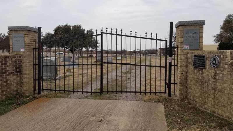 The front gate of the Williams Cemetery image. Click for full size.