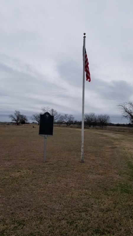The Cade Cemetery and Marker image. Click for full size.