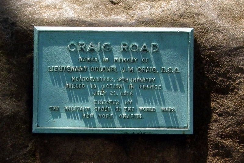 Craig Road plaque. Click for full size. Craig Road plaque image. Click for full size.