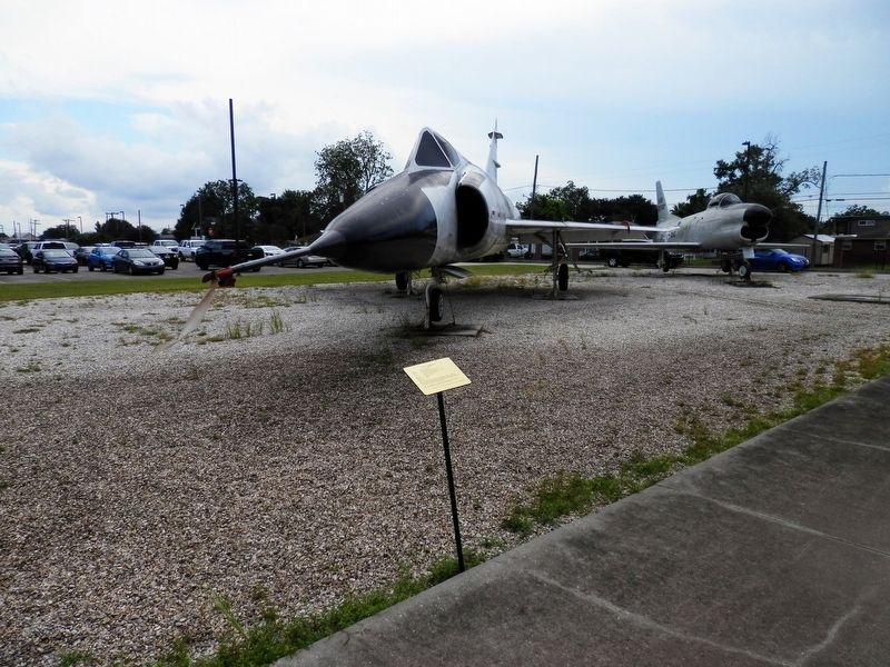 Convair F-102A "Delta Dagger" Marker image. Click for full size.