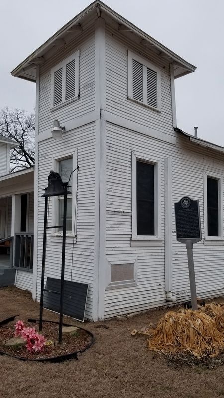 The Shiloh Primitive Baptist Church and Marker image. Click for full size.