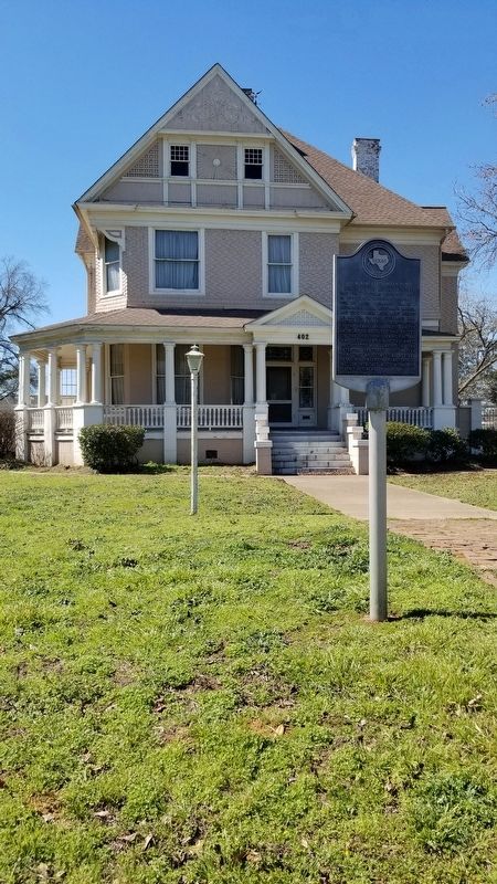 The Robert Cyrus Allen Home and Marker image. Click for full size.