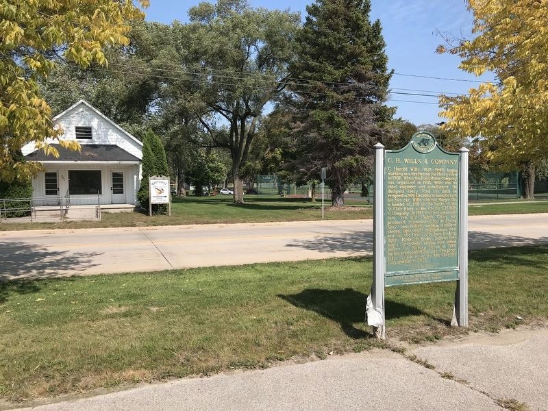 A view of the C. H. Wills & Company Marker looking north. image. Click for full size.
