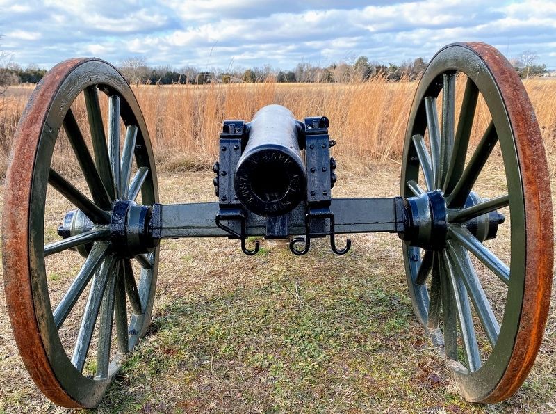 Another one of the guns of Parson's Batteries. Click for full size. Another one of the guns of Parson's Batteries image. Click for full size.