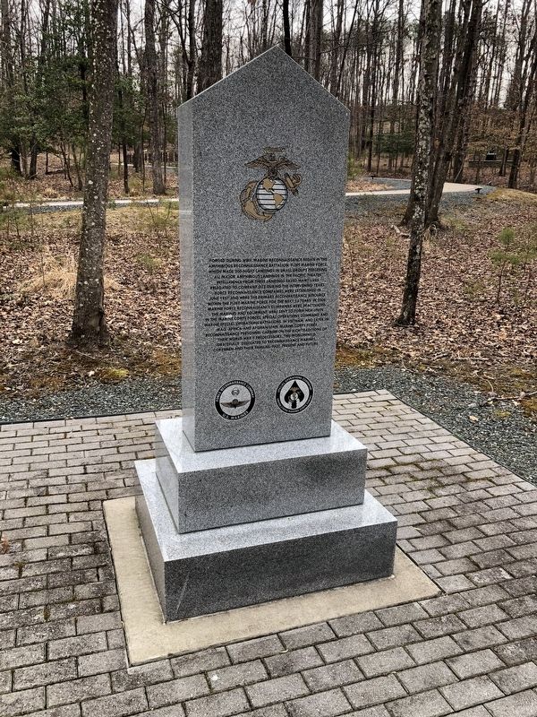 Dedicated to Force Reconnaissance and Special Operations Marines, Corpsmen and Their Families Marker image. Click for full size.