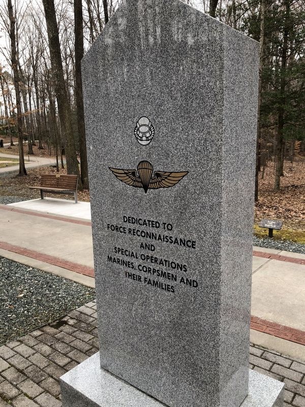 Dedicated to Force Reconnaissance and Special Operations Marines, Corpsmen and Their Families Marker image. Click for full size.