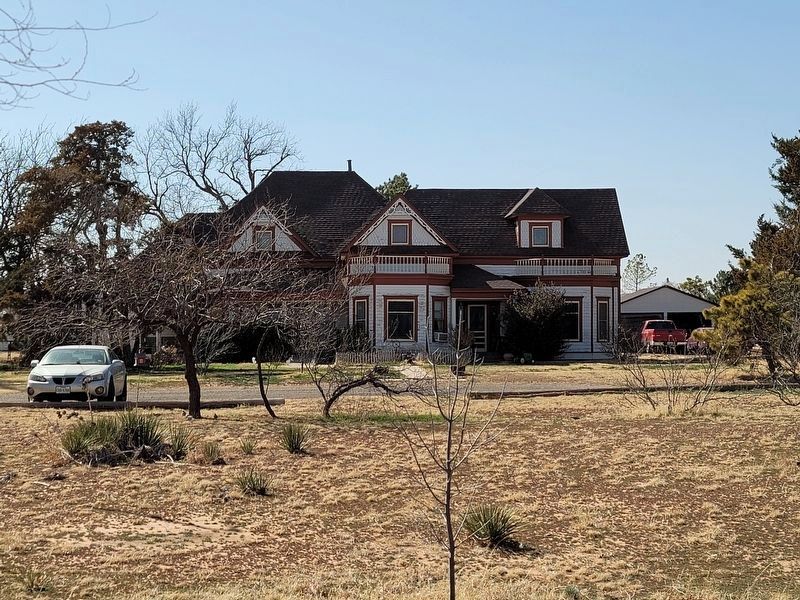 Isham and Texana Tubbs House image. Click for full size.