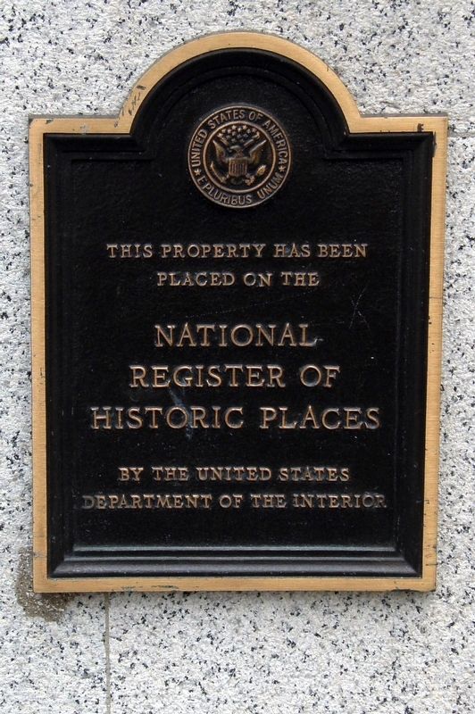 247 Water Street plaque image. Click for full size.